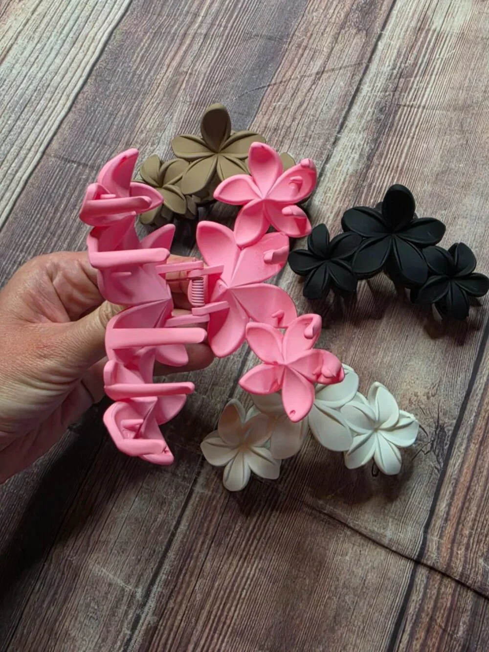 5/$15 Plumeria Flower Hair Claw Clips